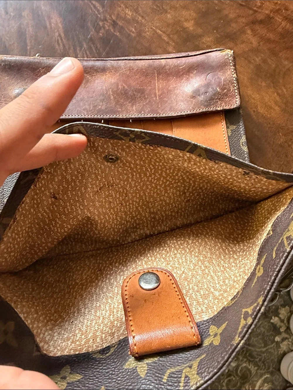 Louis Vuitton louis vuitton